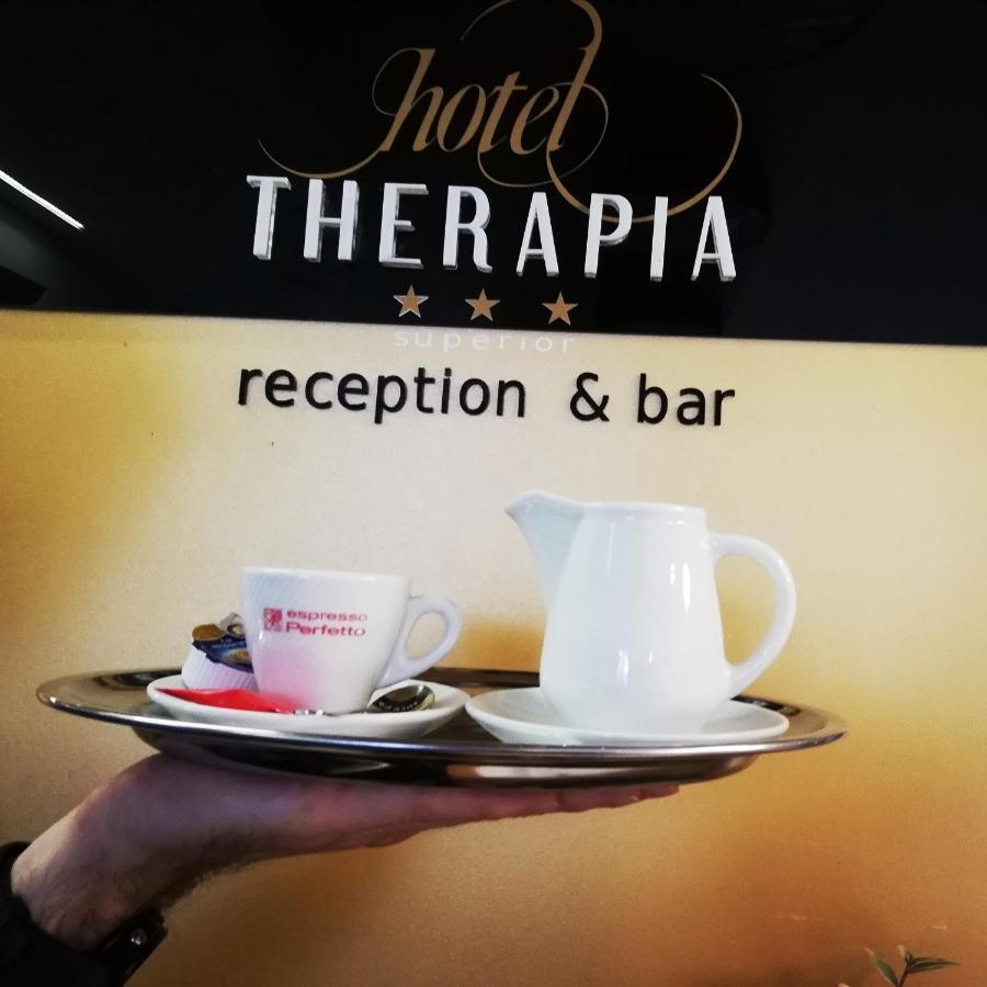 Hotel Therapia Pécs Esterno foto